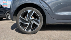 Hyundai i10 1.0 MPi Premium 5dr Petrol Hatchback